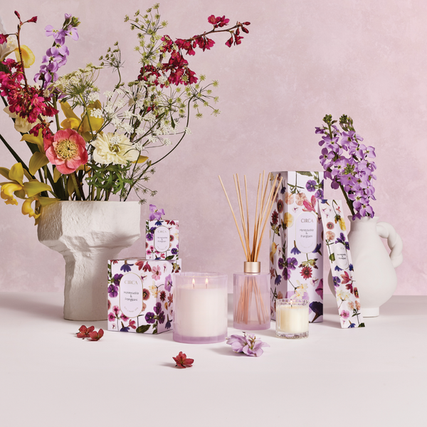 Circa Honeysuckle & Frangipani Fragrance Diffuser - 250ml (Mother's Day Special)
